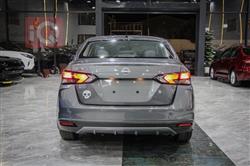 نيسان فيرسا